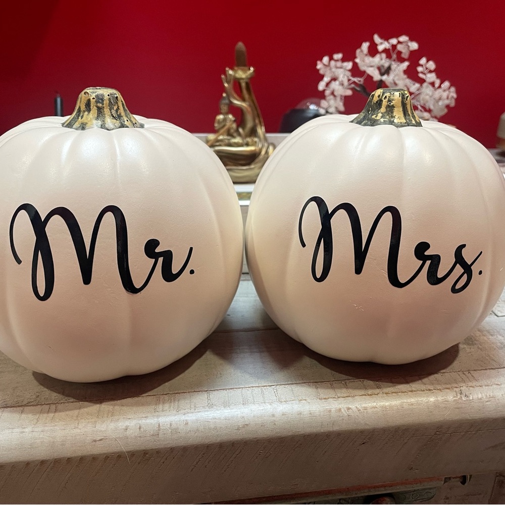 Mr. and Mrs. White Decorative Pumpkins